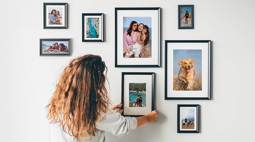 Print your photos and create custom gifts—ready for same-day pickup at your local Walgreens!
